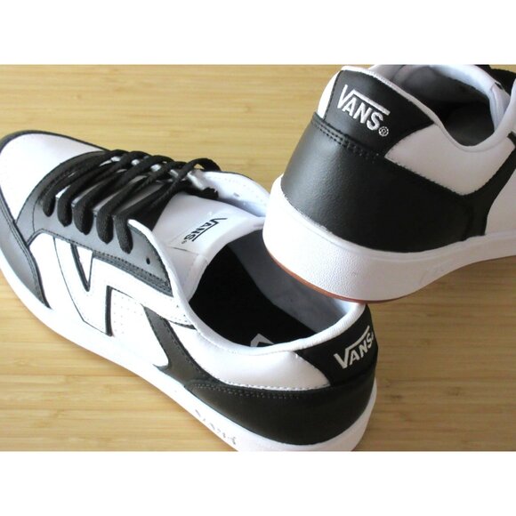 Vans Men's Lowland Cc ComfyCush Two Tone Shoes Black True White Sizes NIB - Picture 6 of 7